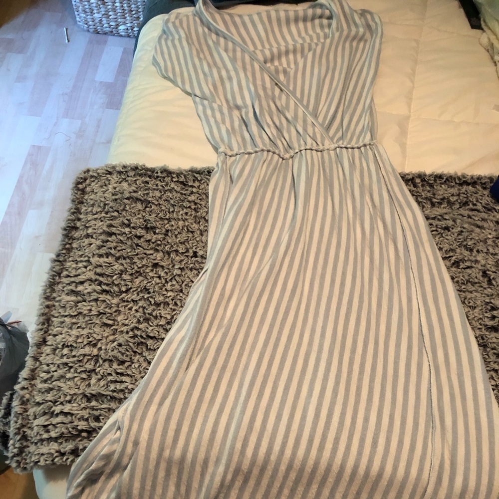 Beach maxi dress size small